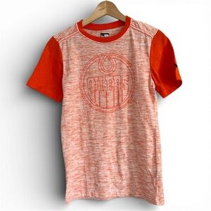 5th & Ocean Orange and White Graphic Tee